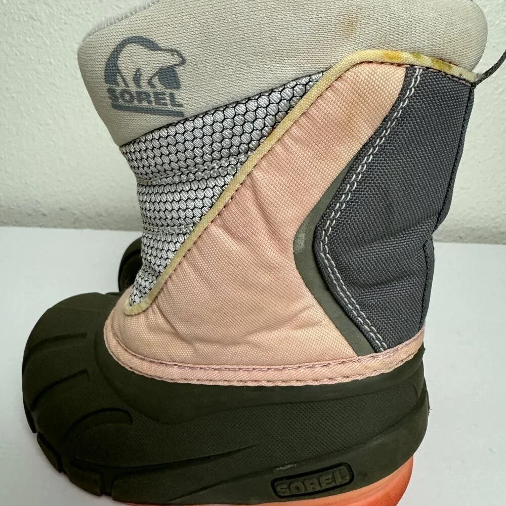 Sorel Snow Patrol Insulated Winter Warm Snow Boots Front Zip Girl's Sz 8